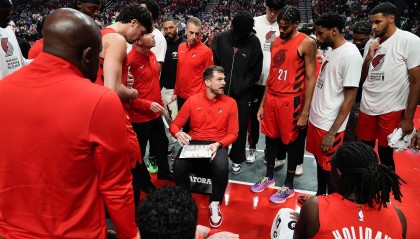 PG电子游戏试玩-3连败西部第9岌岌可危！开拓者未来5场：尼克斯骑士太阳&amp;两战灰熊