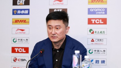 PG电子网站-继续执教广东！跟队记者曝杜锋身体无碍：忽上吐下泻才到医院急诊