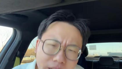 解说：湖人关键球确实厉害 好久没看到东契奇在末节开无双了